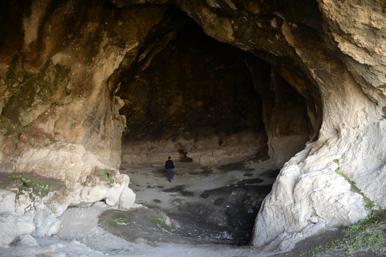 Paleolithic Caves in Iraqi Kurdistan – History et cetera